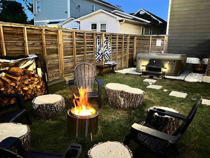 A fire pit in the middle of an outdoor area.