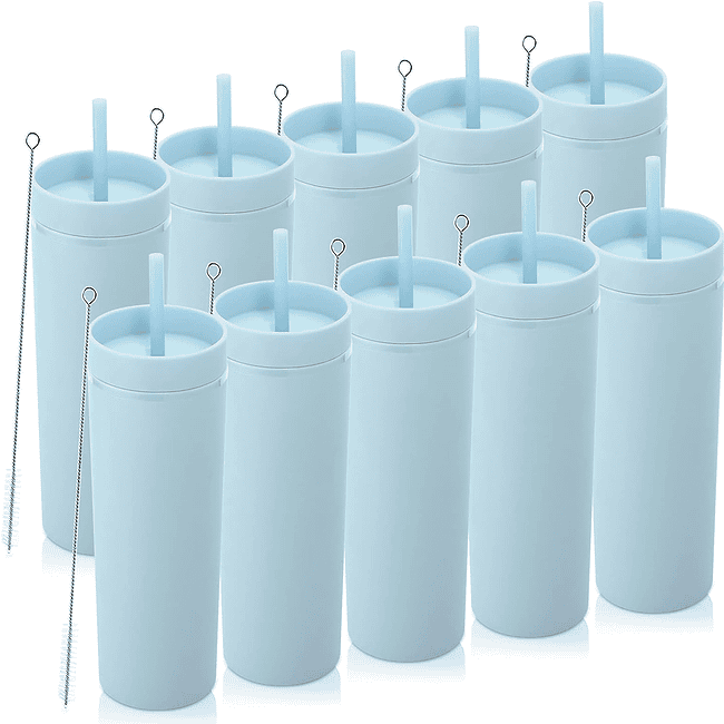 A group of 1 2 cups with lids and straws.