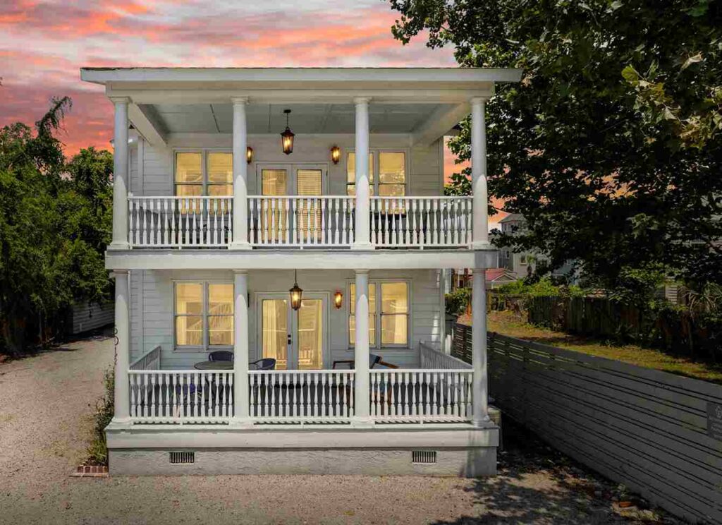 The Best Airbnb’s In Charleston For A Bachelorette Party - Babe Enganged